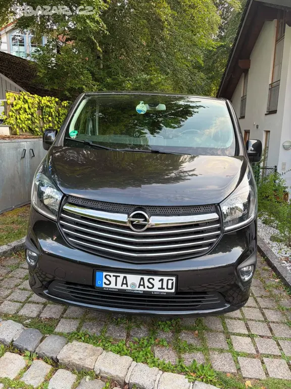Opel Vivaro, 1.6 CDTI BiTurbo 8MÍST